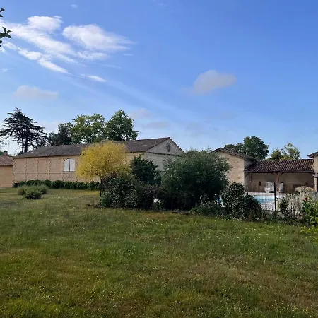 Ancien Chai Renove Dans Un Parc Clos De 3 Hectares Lamothe-Montravel